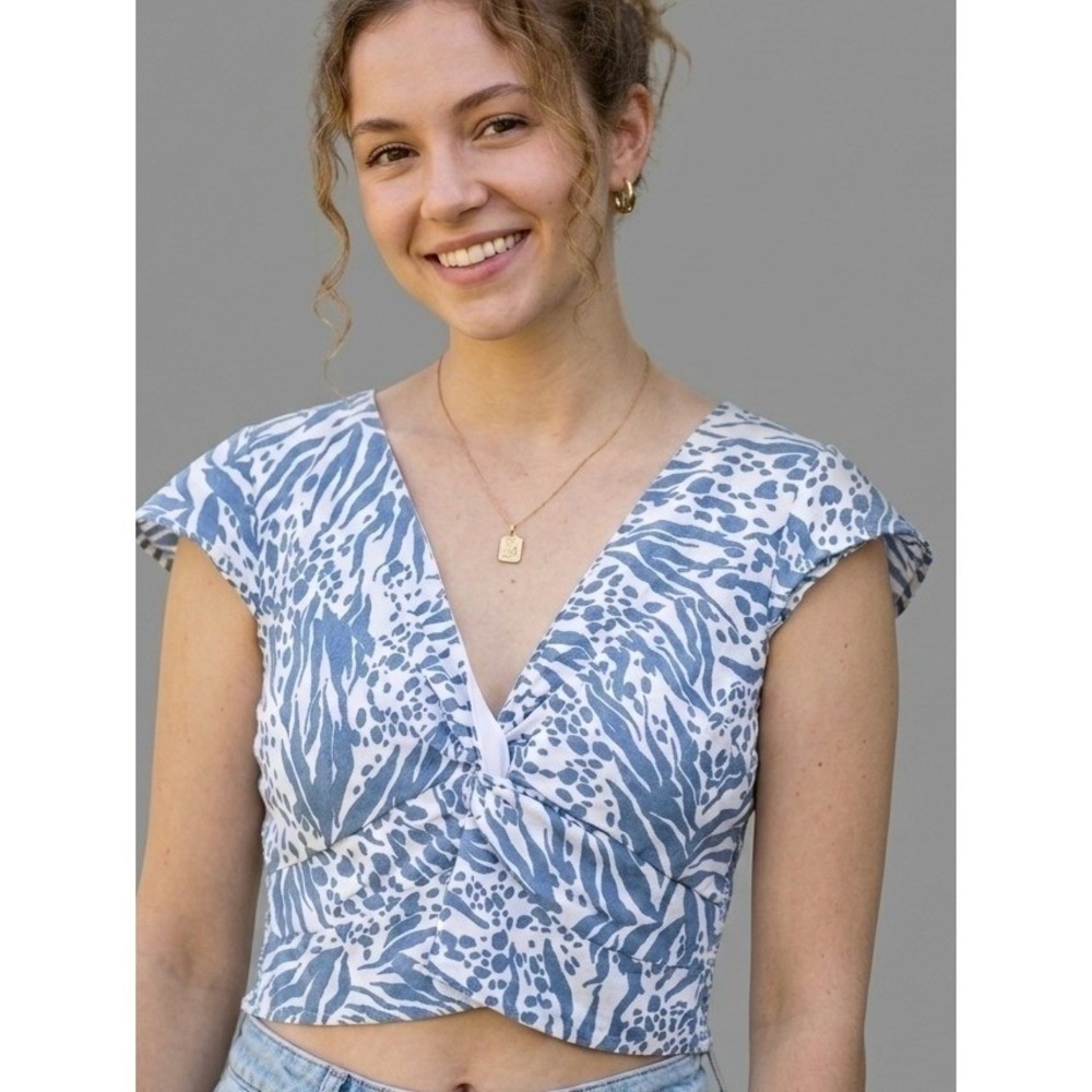 Marisol Women Blue White Twist Front Smocked Crop Top Rayon Linen Boho Size XL